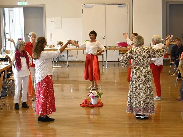 Mirjam tanzt; Foto: Christoph Asmussen