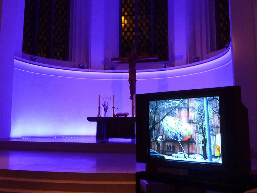 Quadriennale 2009 - Veranstaltung zur Installation von Katharina Grosse; Foto: Johanneskirche